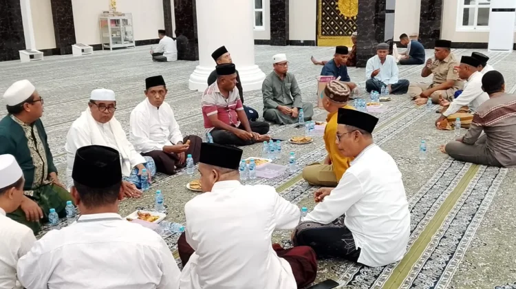 DKM Masjid Agung Raudah Doa dan Dzikir untuk Keberkahan Bupati Maluku Tenggara