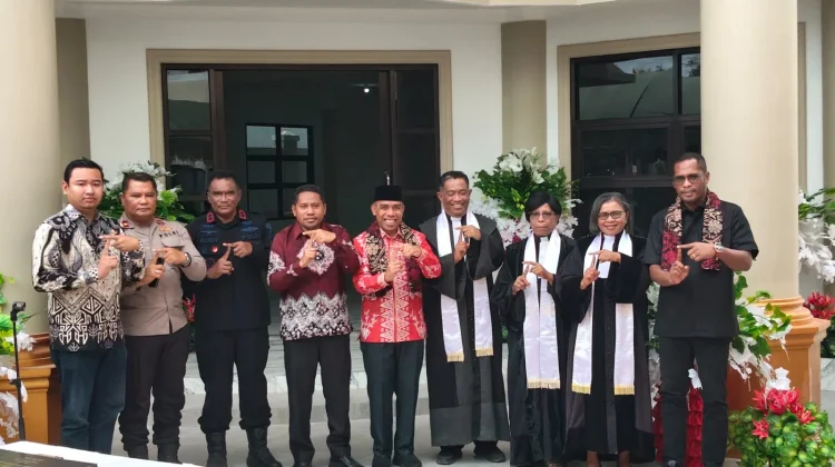 Gedung Pastori Jadi Ruang Pelayan Tuhan bagi Jemaatnya