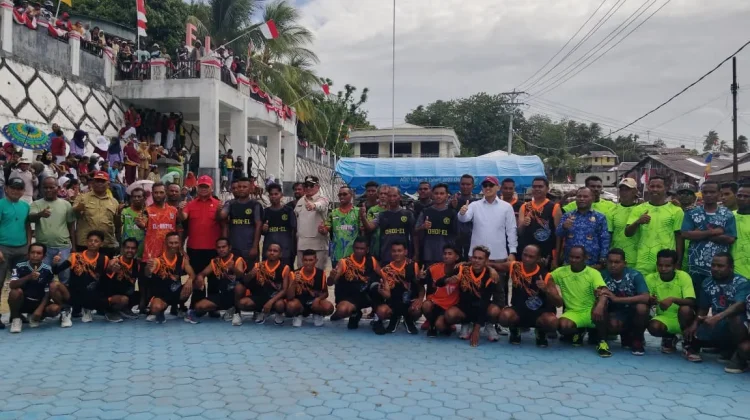 Hadiri Laga Voli Bupati Cup, Bupati Malra Pantau Pertandingan di Elat