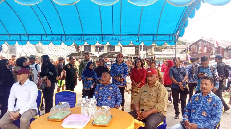Hadiri Laga Voli Bupati Cup, Bupati Malra Pantau Pertandingan di Elat