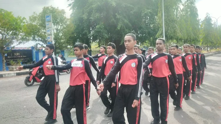 Dua Belas Regu Terdepan Lomba Gerak Jalan Tingkat SMP/MTs HUT RI 2026 Malra
