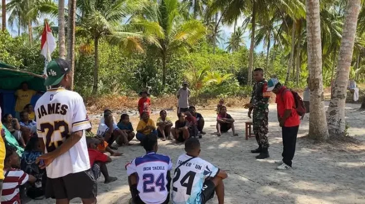 Babinsa Koramil 1503-04/Jerol Ajak Warga Jaga Kamtibmas dan Junjung Sportivitas