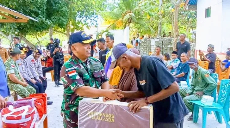 Pemkab Malra Salurkan Bantuan untuk Warga Terdampak Konflik di Ohoi Maar