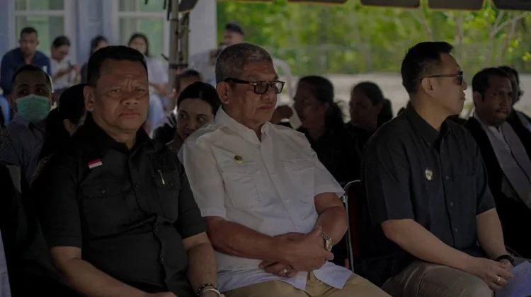 Peletakan Batu Pertama Pastori Gereja Karunia