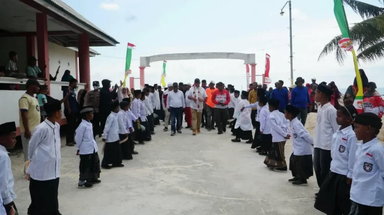 Bupati Hadiri Final Turnamen Voli Antar Ohoi di Kei Besar Selatan Barat