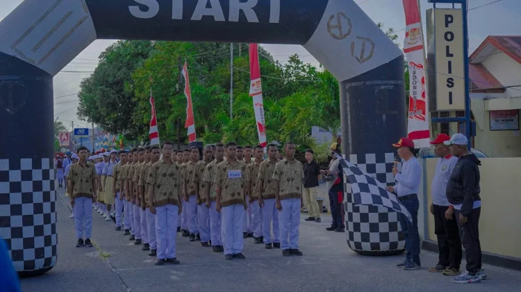Lomba Gerak Jalan Indah SMA/SMK Semarakkan HUT RI ke-81 di Maluku Tenggara