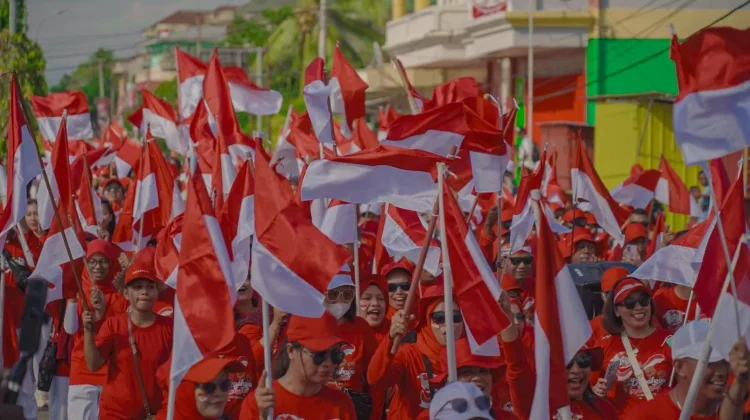 Kirab Kebangsaan Merah Putih Semarakkan HUT RI Ke-81 di Maluku Tenggara