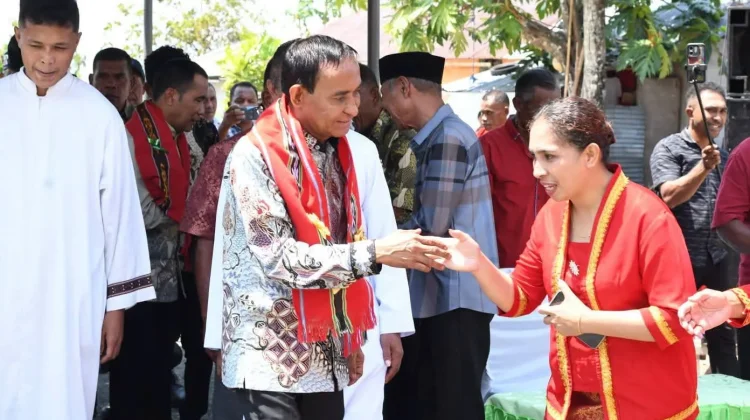 Walikota Tual Hadiri Peresmian Paroki St. Josep Watran
