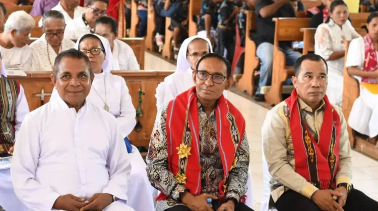 Walikota Tual Hadiri Peresmian Paroki St. Josep Watran