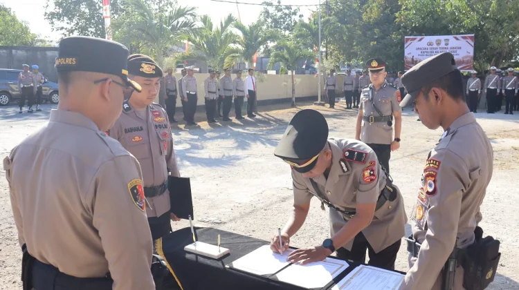 Kapolres Malra Lantik Kapolsek Kei Kecil Barat yang Baru