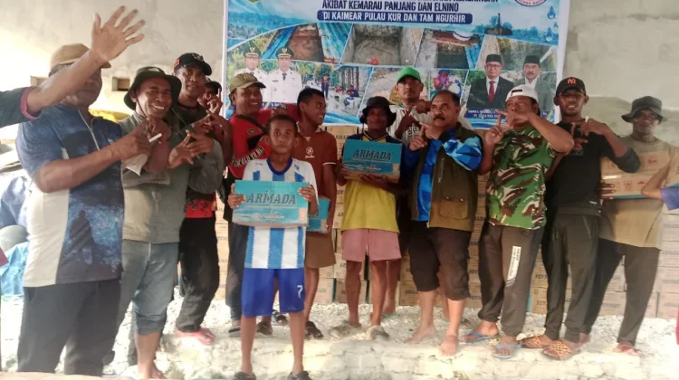Warga Kaimear Terima 2.928 Karton Air Bantuan