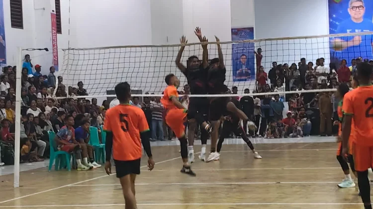 Tim KKTS Unggul 2 Set Atas Rumpun 2A