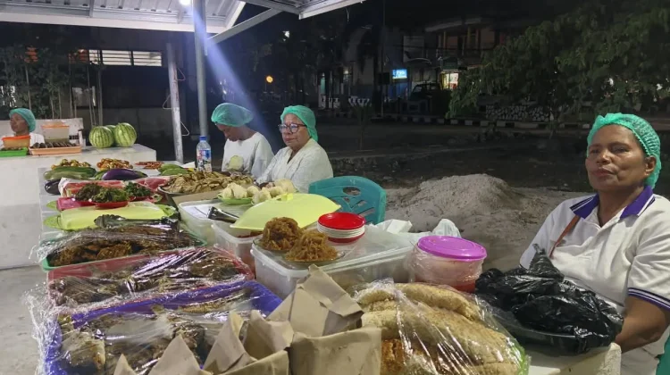 Pasar Malam Teras Dekranasda Toma Kuliner Evav Resmi Dibuka