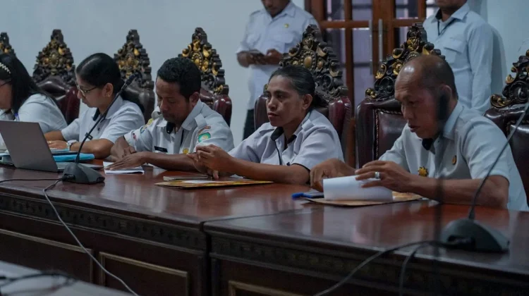 Bupati Maluku Tenggara Pimpin Rakor Percepatan Penetapan Kepala Ohoi Definitif