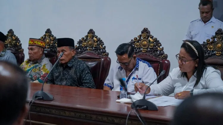 Bupati Maluku Tenggara Pimpin Rakor Percepatan Penetapan Kepala Ohoi Definitif
