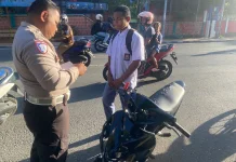 Edukasi Hukum dan Keamanan Berlalulintas Dilakukan Personil Polres Tual