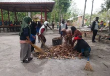 Korve Bersih Pantai Difur jelang Jambore Pecinta Alam Maluku