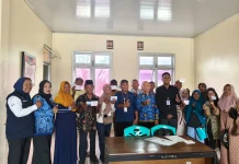 Penyuluh Perikanan Tual Fasilitasi Pembagian Kartu KUSUKA