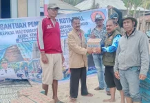 Warga Kaimear Terima 2.928 Karton Air Bantuan