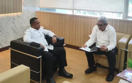 Bupati Malra Bahas Program Strategis dengan Dirjen SDA
