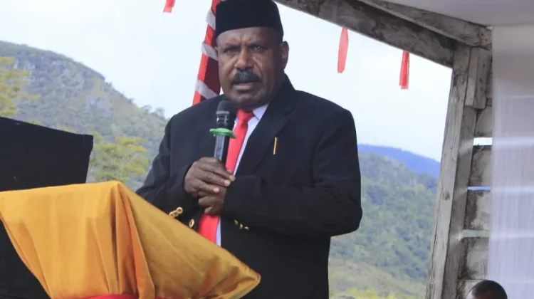 Ribuan Warga Hadiri Ibadah Syukuran Pelantikan Sekda Lanny Jaya di Indawa