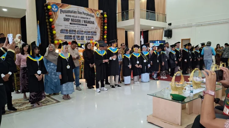 SMP Negeri 1 Wamena Lepas 349 Lulusan, Pesan Disiplin dan Jujur Menggema