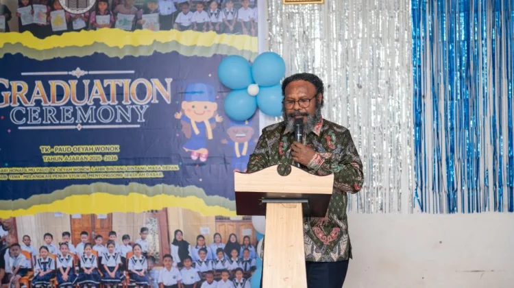 TK-PAUD OEYAH WONOK Luluskan 26 Anak, Bupati Dorong Karakter Budaya