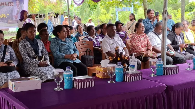 TP PKK Jayawijaya dan BGN Mulai Sosialisasi MBG Bagi Kelompok 3B
