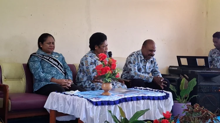 TP PKK Jayawijaya Kunjungan Kasih ke Panti Asuhan Izinmo di Distrik Muliama