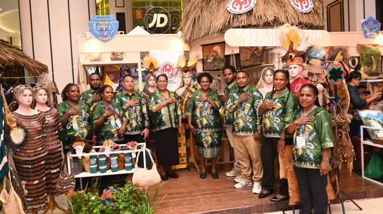 Ketua Dekranasda, Perkuat Promosi Kerajinan Lokal dan Pemberdayaan Perajin