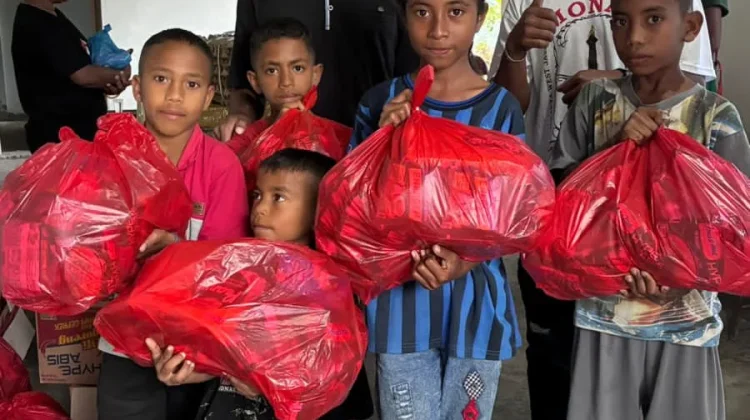 Bantuan Dari Masyarakat Pegunungan Bintang Untuk Gempa NTT