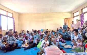 TP PKK Jayawijaya Kunjungan Kasih ke Panti Asuhan Izinmo di Distrik Muliama