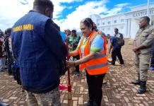 Gandeng Komunitas Ojek, DLH Jayawijaya Laksanakan Program Jumat Bersih