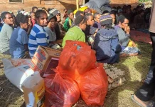 Peduli Kemanusiaan, Jurnalis Wamena Distribusikan Bapok ke Pengungsi