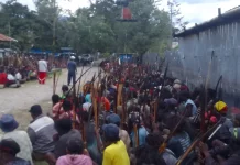 Pertanda Perang Telah Selesai, Woma Kurima Lepas Tali Panah Hingga Pulang ke Kampun