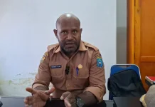 jelang Penerimaan Siswa Baru, Dukcapil Jayawijaya Dipadati Warga Urus Dokumen