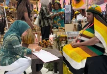 Ketua TP PKK Jayawijaya Promosikan Produk UMKM di HKG PKK dan HUT Dekranas
