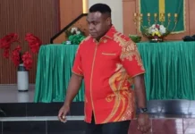 Kapolres Pegubin Mengikuti Ibadah Di Jemaat GKI Maranatha Oksibil