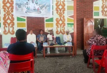 Serah Terima Pastor Paroki Kristus Jaya Wamena Berlangsung Haru dan Khidmat