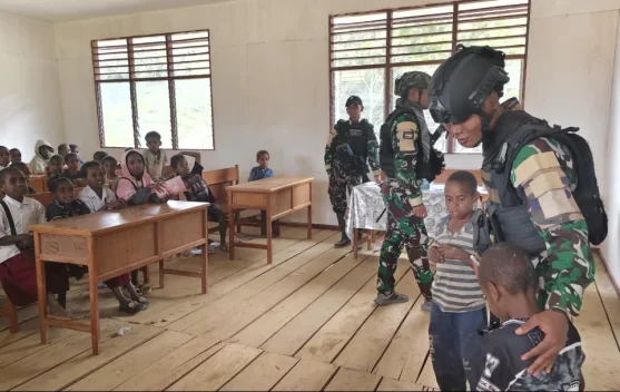 Satgas Yonif 511/DY Dukung Pendidikan Anak Papua di Lanny Jaya