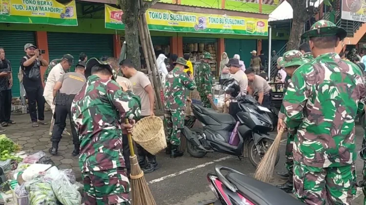 Gerakan Kulon Progo Asri sasar Pasar Wates Kulon Progo