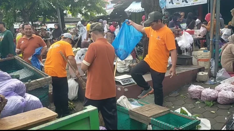 Gerakan Kulon Progo Asri sasar Pasar Wates Kulon Progo