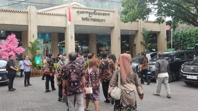 Teras Malioboro Terapkan Siaga Satu