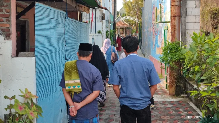 Masjid Dua Budaya ini Gelar Sholat Idul Fitri 2 Kali