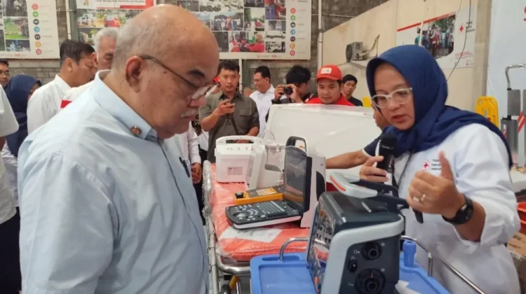 PMI DIY Distribusikan Bantuan Peralatan Medis