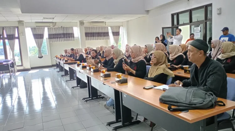 Karyawan PT MTG Mediasi di Disnaker, Tuntut Besaran Pesangon Sesuai PKB