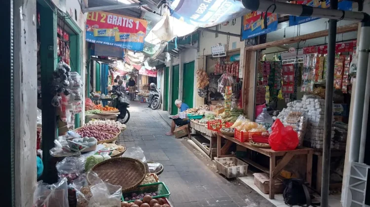 Menyusuri Pasar Senen yang Tumbuh di Gang Sempit Ngampilan Yogyakarta