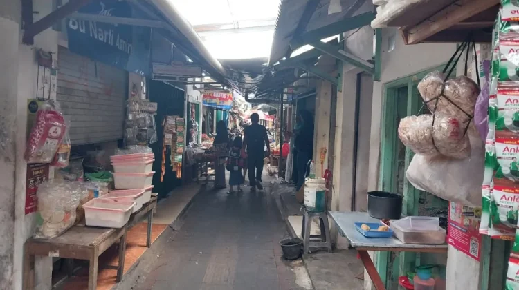 Menyusuri Pasar Senen yang Tumbuh di Gang Sempit Ngampilan Yogyakarta