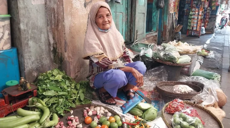 Menyusuri Pasar Senen yang Tumbuh di Gang Sempit Ngampilan Yogyakarta