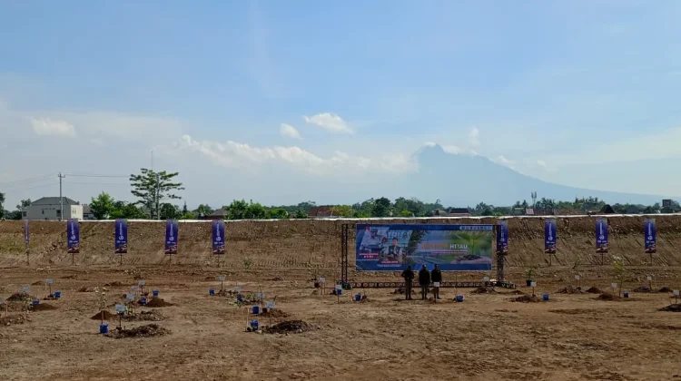 Penanaman Pohon di Tol Prambanan-Purwomartani Jadi Implementasi Gerakan RTHB